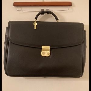 New Jack Georges Briefcase genuine Leather locking. Black. NWOT. Unisex.